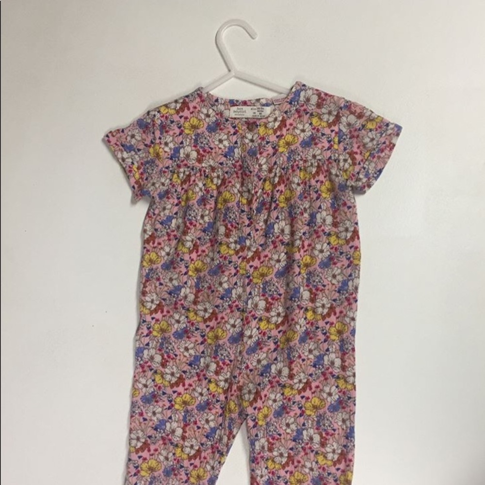 Zara floral romper- 18/24 months in new condition